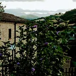 Il Vecchio Acero Apartment *