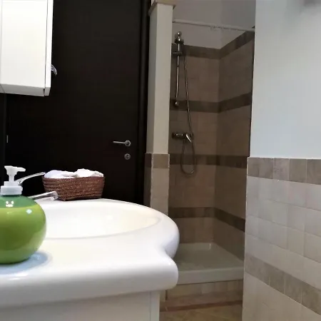 Il Vecchio Acero * Montalto delle Marche