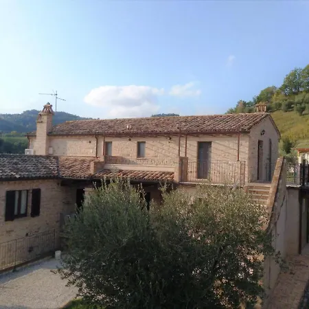 شقة Il Vecchio Acero Montalto delle Marche