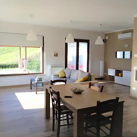 Διαμέρισμα Il Vecchio Acero Montalto delle Marche
