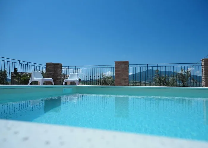 شقة Il Vecchio Acero Montalto delle Marche