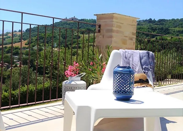 Il Vecchio Acero Montalto delle Marche